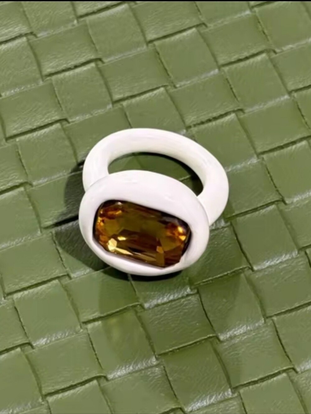 Joy Pop Zicornia colorful enamel cocktail rings. Color White